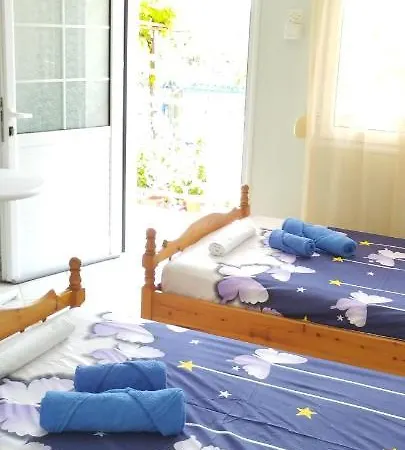 Ξενοδοχείο με διαμερίσματα Marmelada *